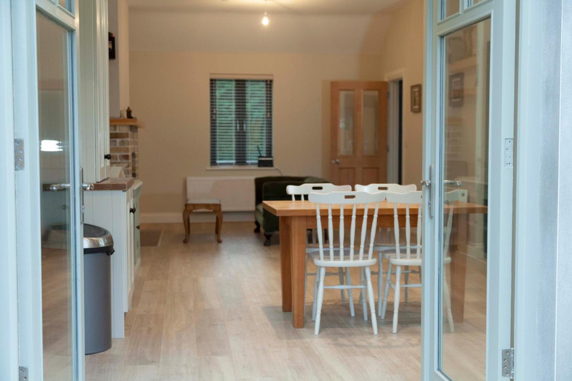 Lavender Cottage - 2 Bedroom Home Newbridge  Ngoại thất bức ảnh